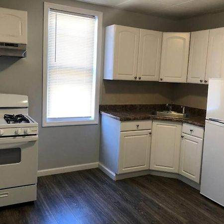 Private 2-Bedroom With Free Parking And Direct Bus To Nyc Manhattan Only 2 Blocks Away Linden Ngoại thất bức ảnh