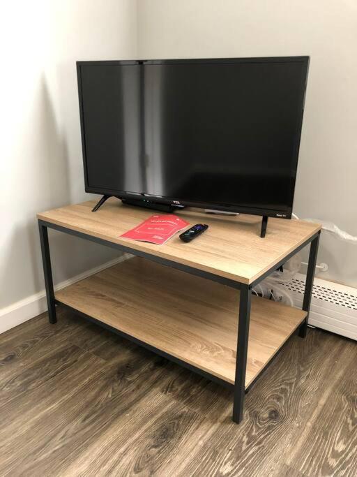 Private 2-Bedroom With Free Parking And Direct Bus To Nyc Manhattan Only 2 Blocks Away Linden Ngoại thất bức ảnh